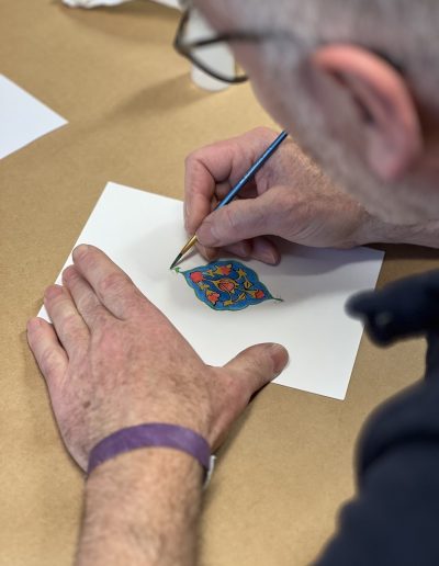 Teilnehmer im Tezhip Workshop bei Aya Deniz Tezhip Kunst